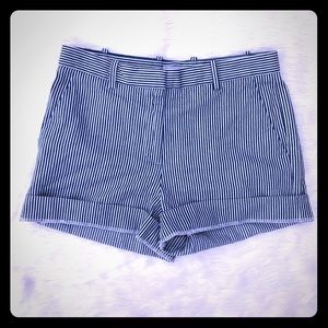 Gap Tailored Roll Up Pinstripe Shorts Size 0R